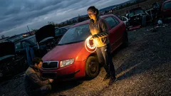 Životní historka: Táta mi přišel „pomoci“ s autem. Skončilo to úplně jinak