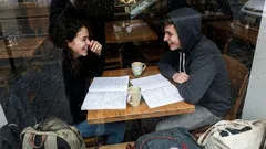 Trapná historka: Na doučování z biologie jsem ucpala záchod svému tajnému idolu