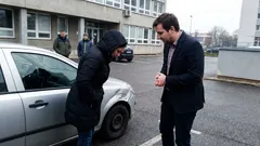 Životní historka: Šéf nás pozval podívat se na vtipné video z parkoviště